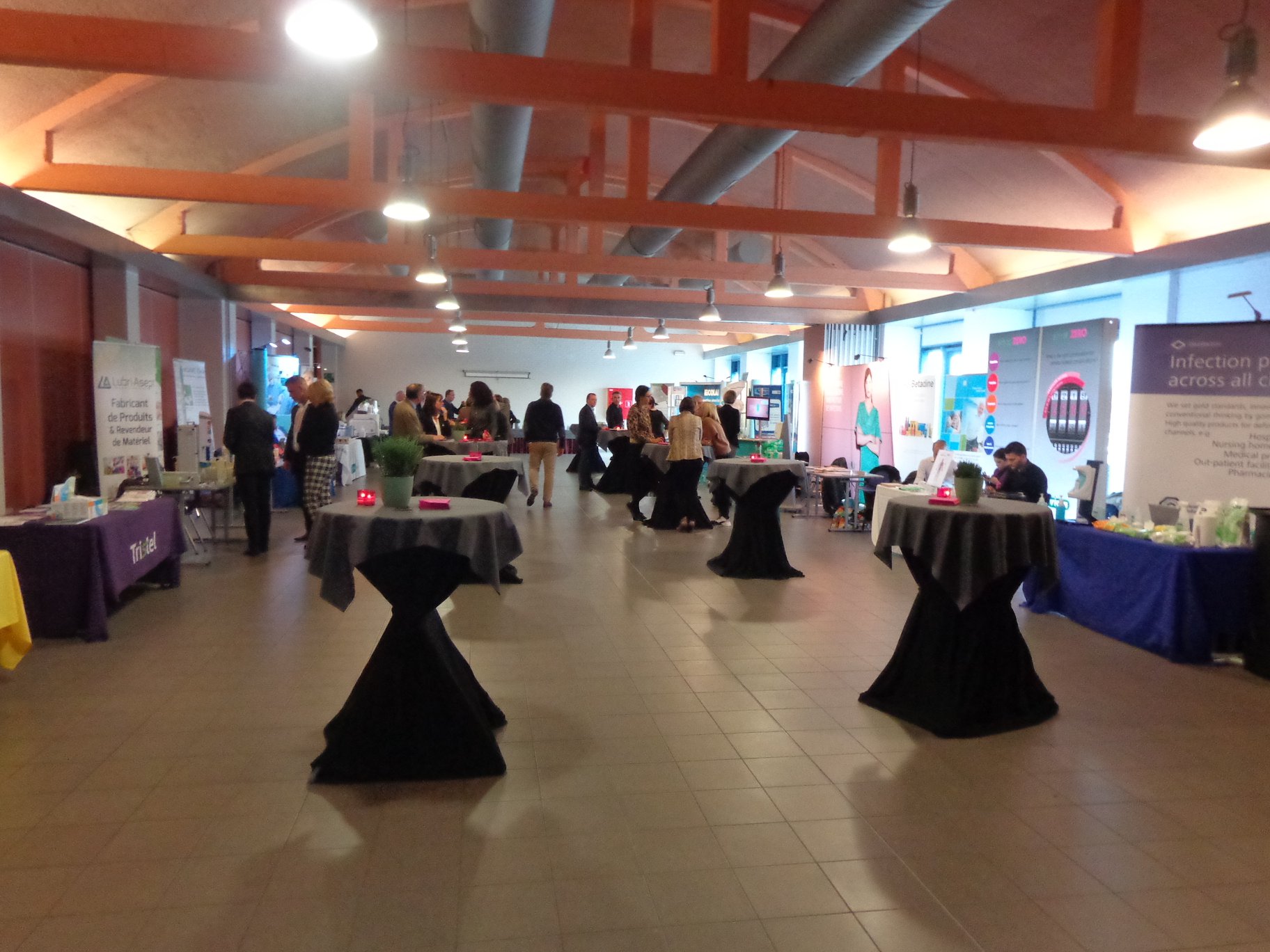 Salle polyvalente (8) (1)